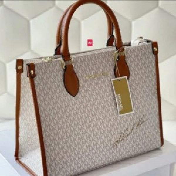 Miichael kors tote bag with dust cover