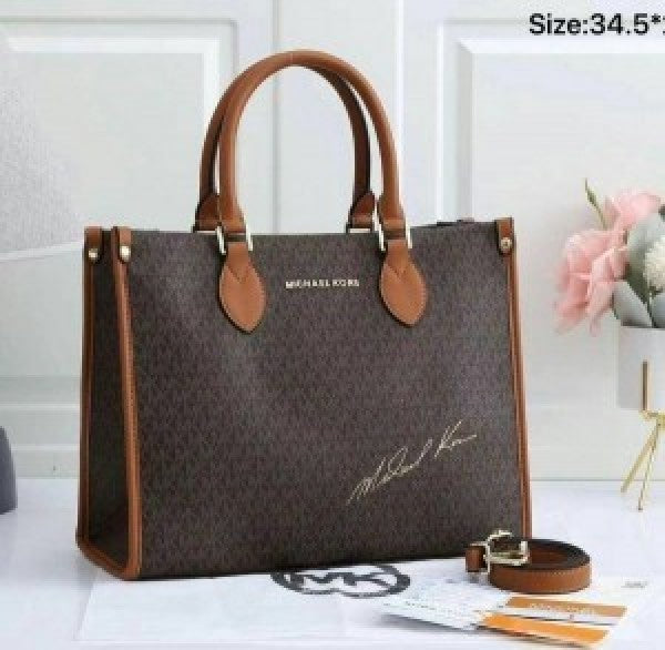 Miichael kors tote bag with dust cover