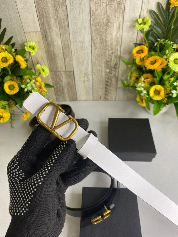 VALENTINO LADIES BELT WID OG BOX CARD