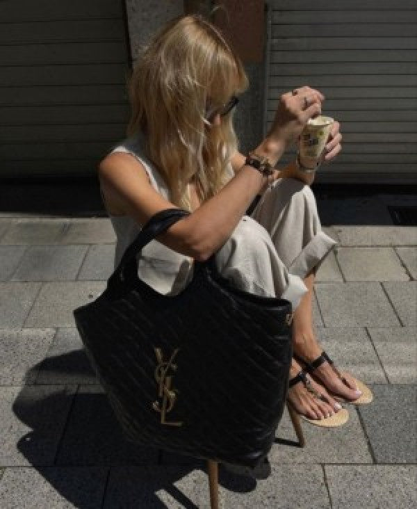 YSL SAINT LAURENT Black Maxi Quilted Large Leather Shoulder Bag