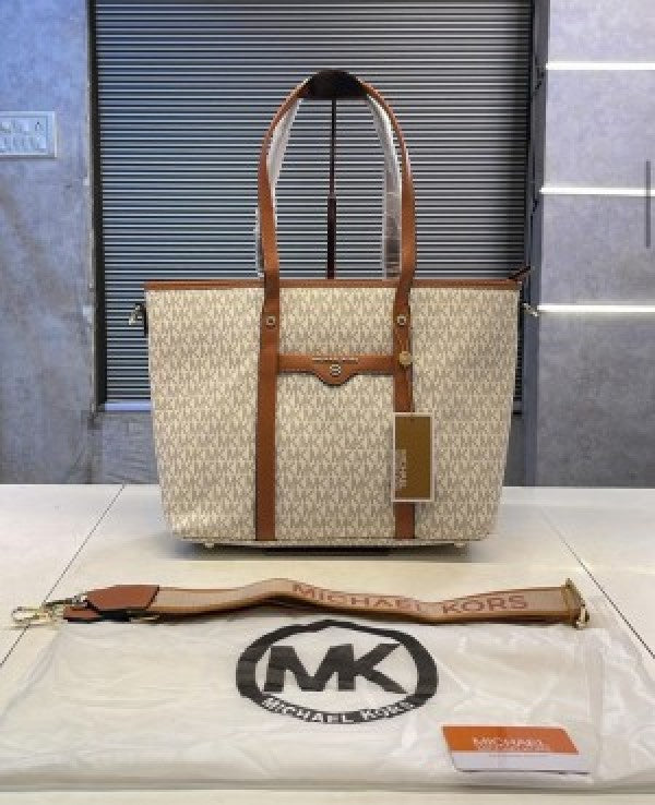 Miichael korrs tote bag with brand dust bag