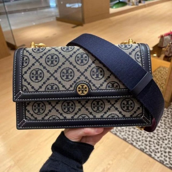 Tory_ sling bag premium quality with box