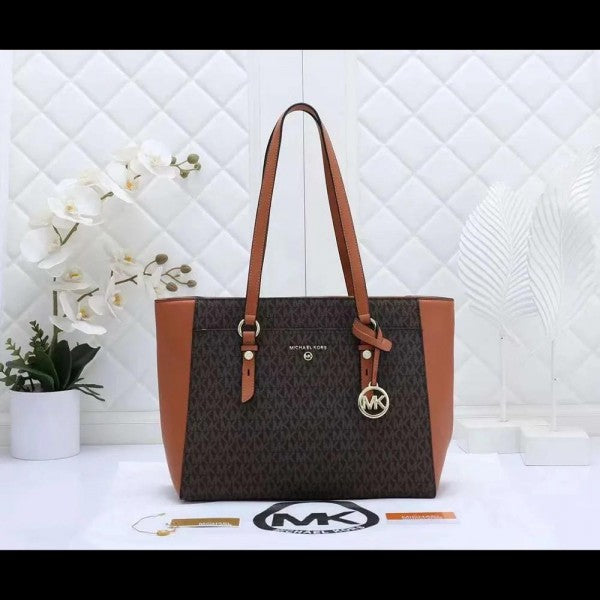 Michael kors suvillan tote bag with dust bag