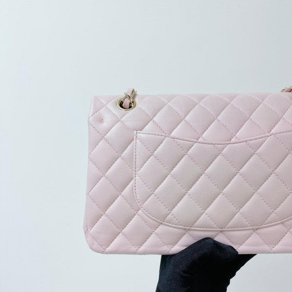 Channel Paris jumbo sling bag premium quality with box