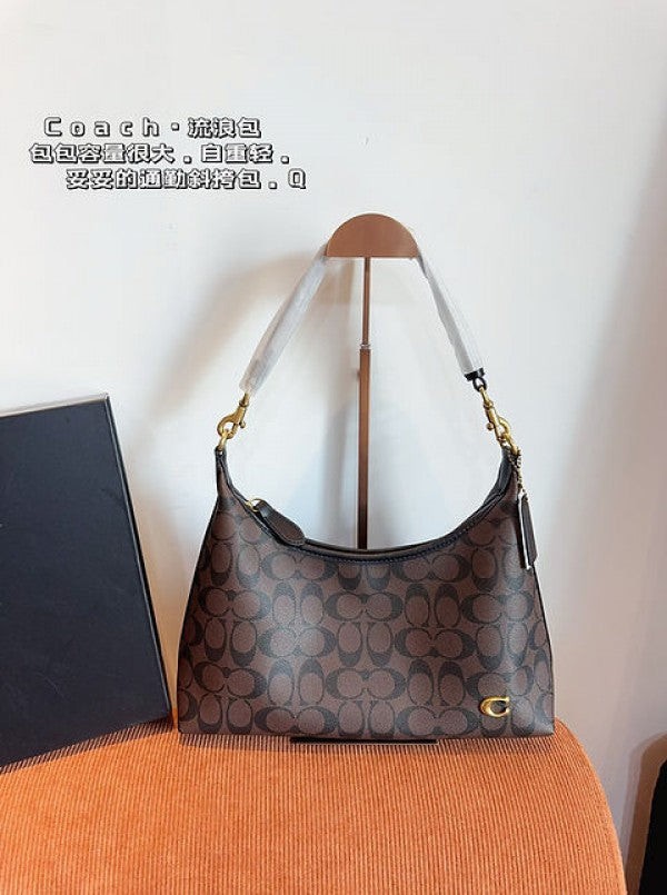 Coacch city tote bag with og box