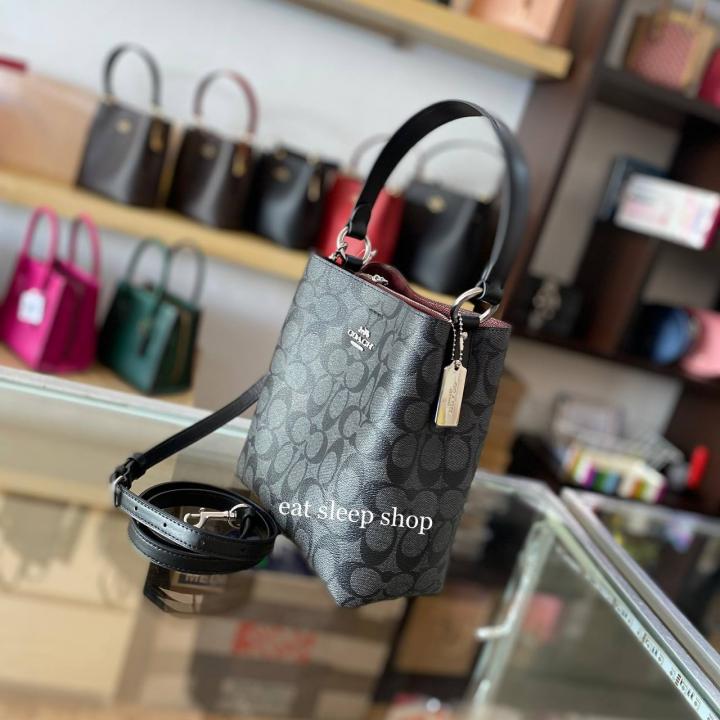 Coach bucket bag premium quality with box