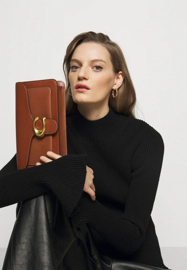 Coacch tabby shoulder bag with box