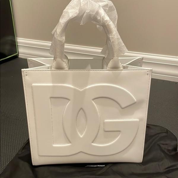 Dolce & Gabbana tote bag premium quality with dust cover