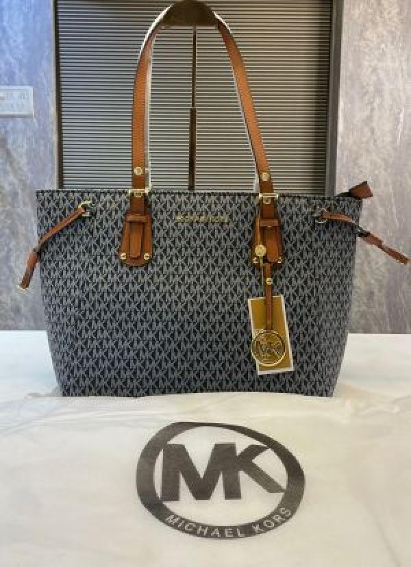 Miichael Korrs Voyager Tote Bag With Dust Bag