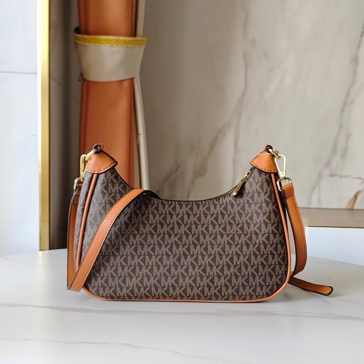 Michaell Kors Cora Mini Zip Pouchette Signature with OG Box