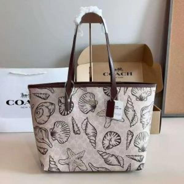 Coacch city Hutton tote bag with box and premium quality