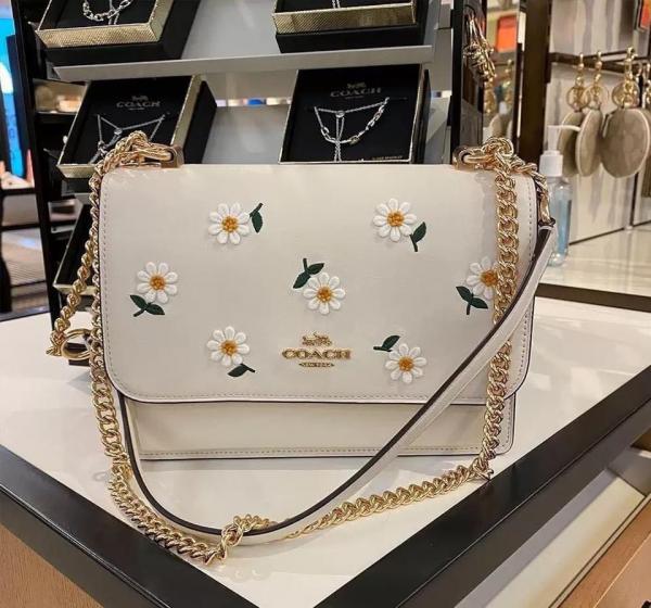 Coacch Klare flower Crossbody In Signature Bag With OG Box & Dust Bag