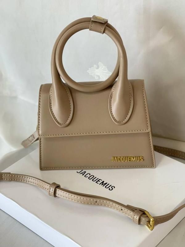 Jacquemuss Le Chiquito Noeud mini leather bag with box premium quality