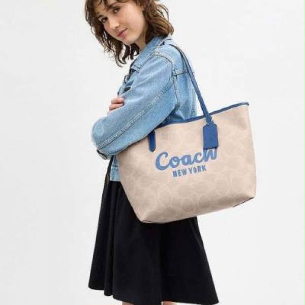 Coachh city tote graphic bag tote bag premium quality with dust cover