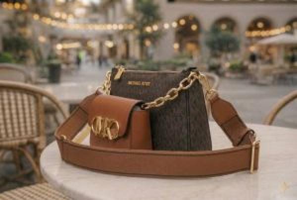 Michaell korrs parker crossbody bag with og box with premium quality
