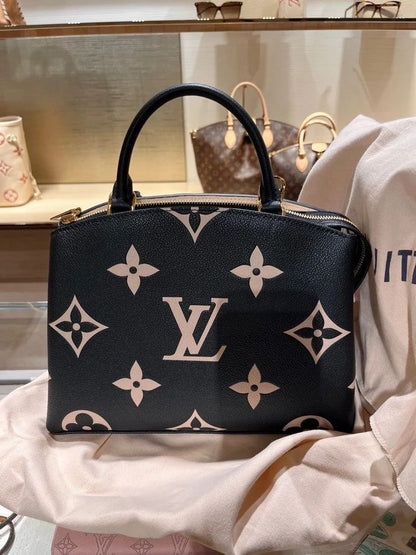 LouisVuitton Handbag For Women bag with double box premium quality