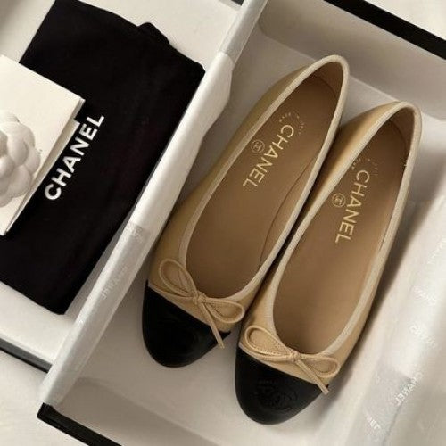 chanel elegant style flat