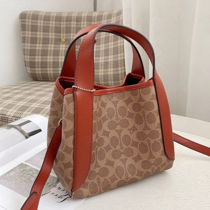 Coacch hobo hadley medium size handbag with og box