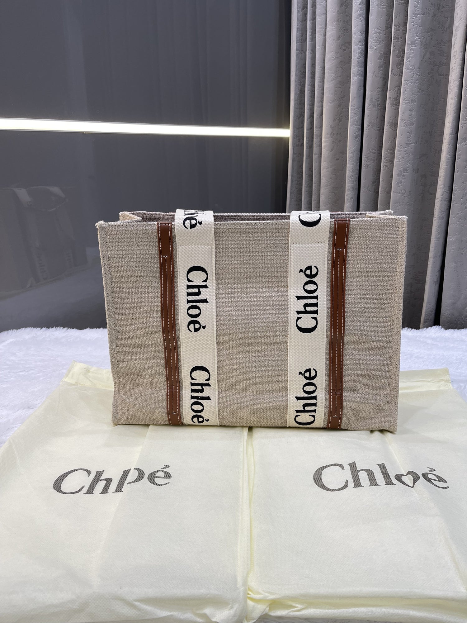 CHLOE PREMIUM TOTE BAG WITH DUST BAG