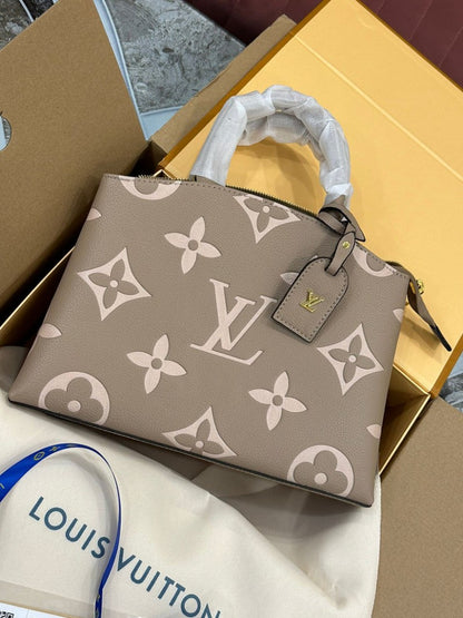 Louis Vuitton Palais Petit Bicolor Monogram Empreinte Leather Cream With Dust Bag