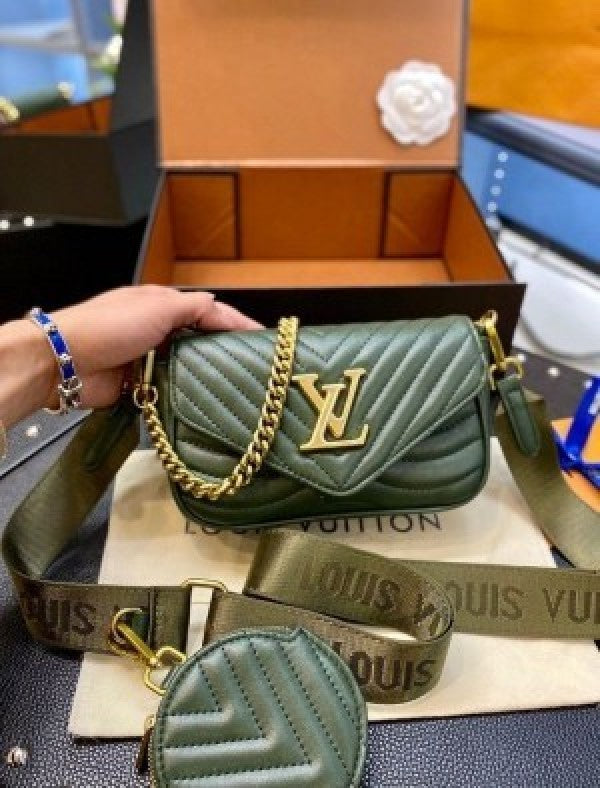 Louis Vuttion LV Multi Pochette Wave With Box &amp; Dust Bag Pouch Sling Belt Sling Chain