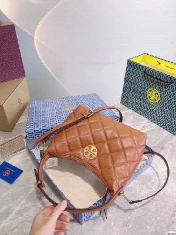 TORY BURCH MAXI HOBO WITH OG BOX AND DUST BAG