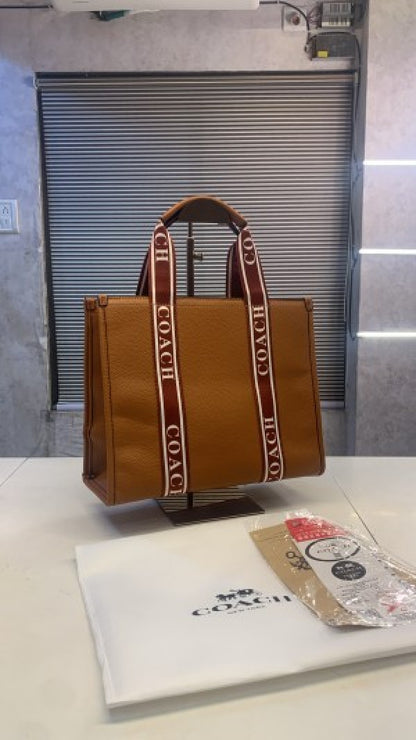 coach Tote Purse with Brand dustbag belt