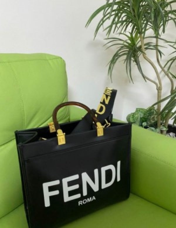 fendi roma plain ladies trendy leather handbag big size