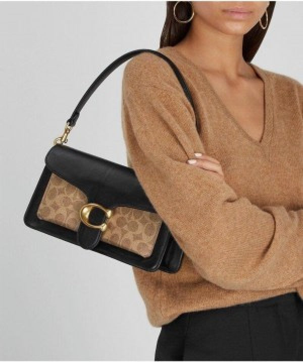 Coach Tabby SIG CC eather shoulder bag with box