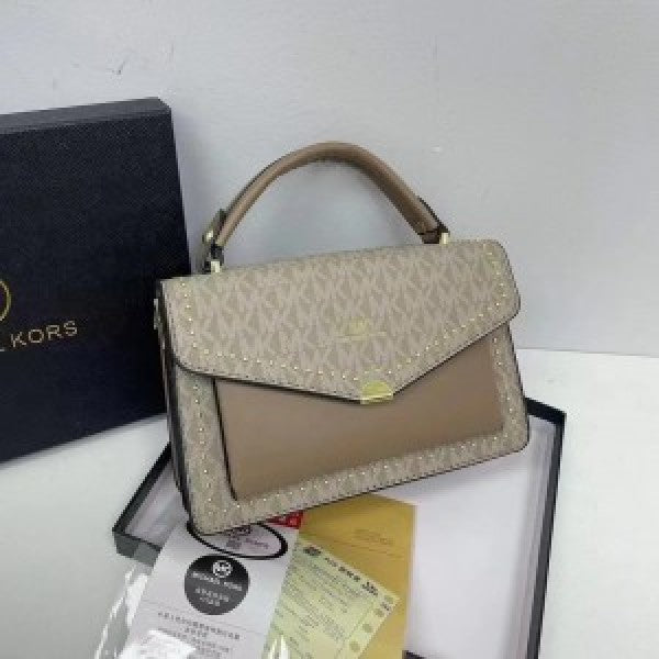 Michaelkors logo print Maeve crossbody with box