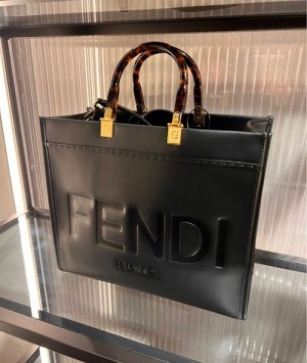 Fendi roma sunshine large size tote bag with dust cover