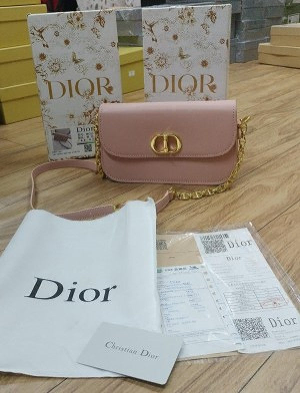 Christian dior montaigne han bag with box