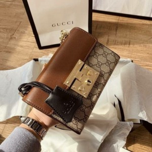 Gucci padlock shoulder bag with og box