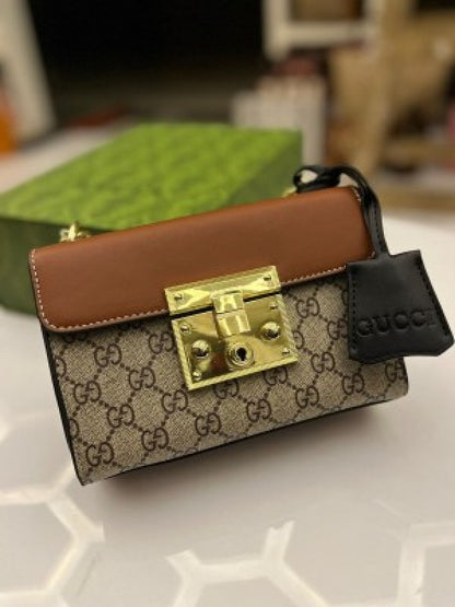 Gucci padlock shoulder bag with og box