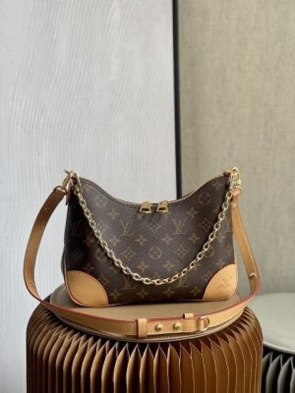 Louis Vuitton Monogram boulogne bag With box