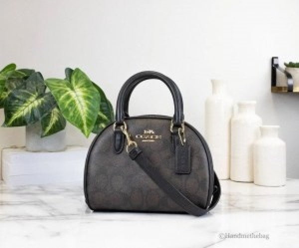 Coach Georgie Shoulder Bag With Orignal Folding Box