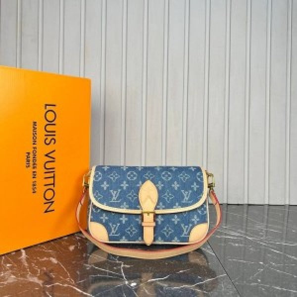 Louis Vuitton Diane Bag LV Monogram bag with box