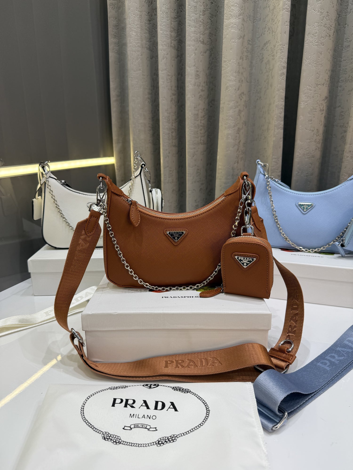 Prada Re-Edition 2005 with og box