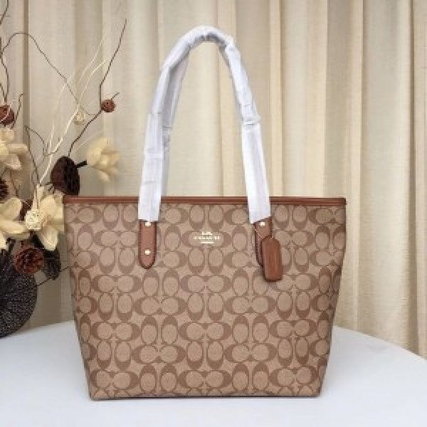 Coach tote bag premium quality with og box