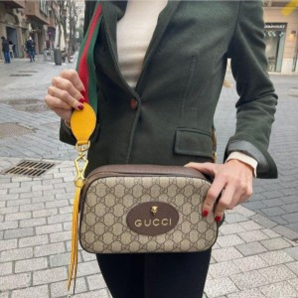 Gucci neo vintage gg supreme messenger bag with og box