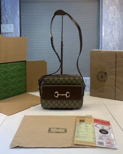 Gucci Mini Bag with Interlocking Elegance Meets Petite Glamour dubble Box