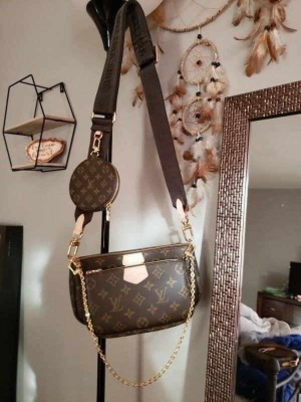 Louisvuitton multi pochette accessoires ( brown)