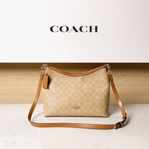 Coach shoulder hobo bag with og box