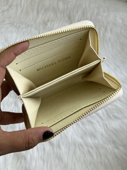MichaelKors kors mini wallet premium quality with box