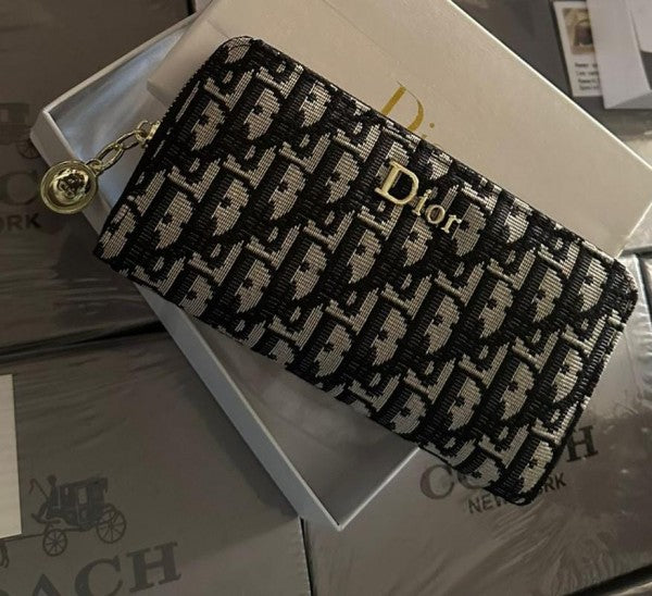 Diior premium long wallet with og box (black)