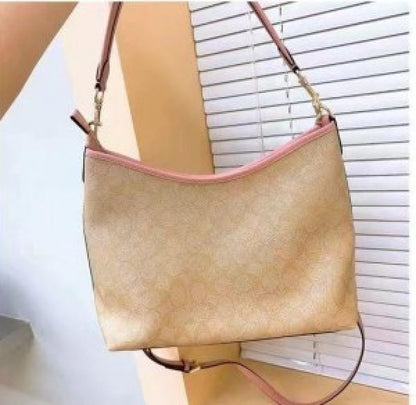 Coach shoulder hobo bag with og box