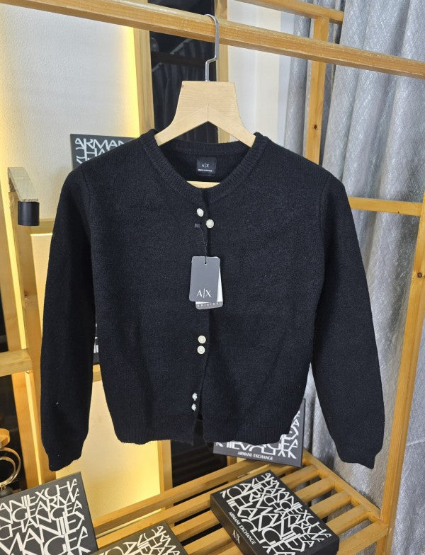 AX PEARL BUTTON SWEATER