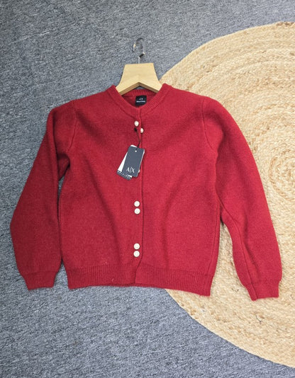 AX PEARL BUTTON SWEATER