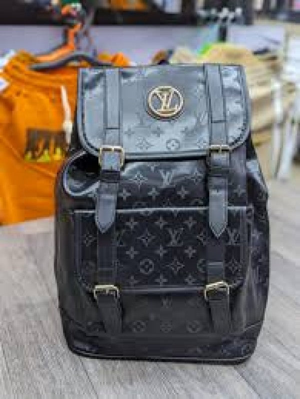 Louis vuitton Hudson Backpack In Blocked Signature Canvas