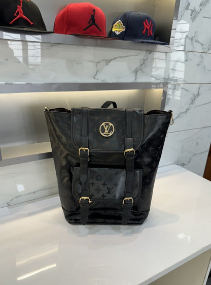 Louis vuitton Hudson Backpack In Blocked Signature Canvas